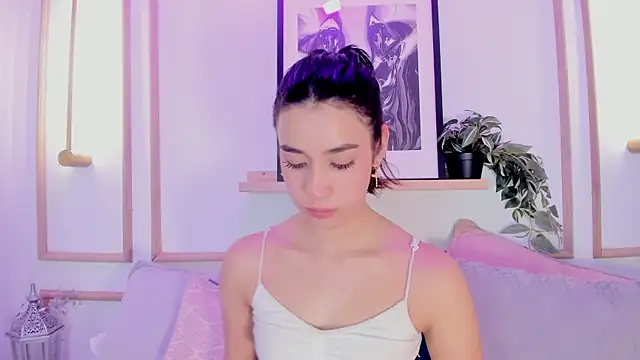 Nanami_ – Naživo XXX chat