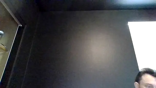 Chat XXX ao vivo de Mikecloudyhawk