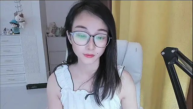 NIAN-ern Live XXX chat