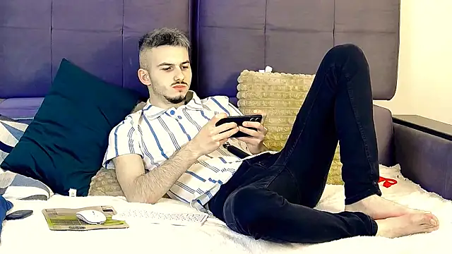 XXX chat uživo modela Magic_Storms