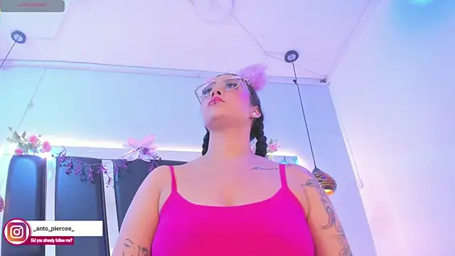 Živý XXX chat antonelllepiercee