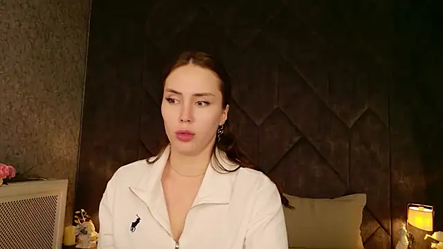 Arielle_Vade: онлайн-секс-чат
