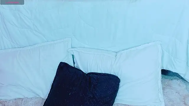EmmaWilliammss Live XXX-Chat