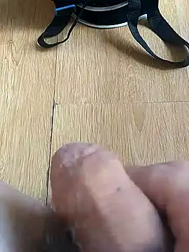 PintoFino81 webcam show