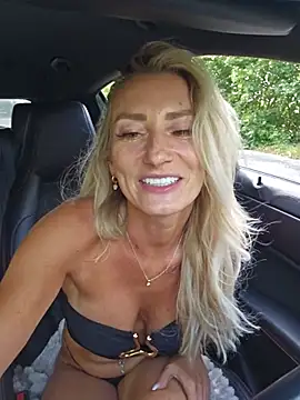 Chat +18 de Vika_Viktoria ao vivo