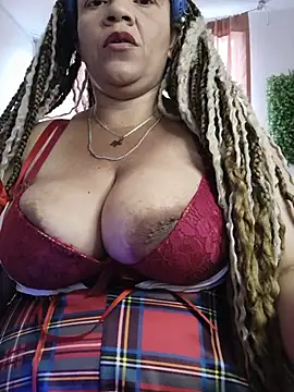 Chat +18 de Eva_luxxeii ao vivo