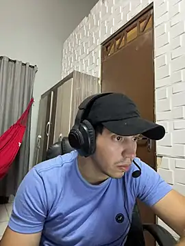 Fer_Ti's Live XXX Chat