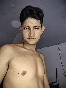 Chatroom XXX en direct de Juan_Hotcaliemte