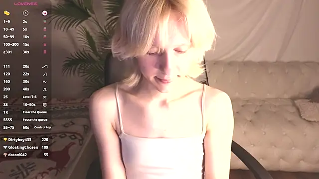 XXX chat uživo modela holyedward