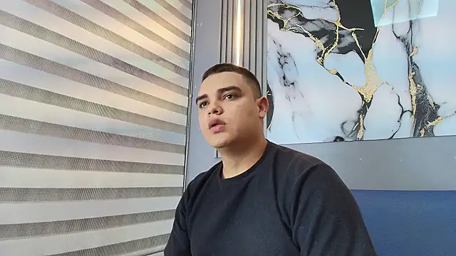 Chat XXX ao vivo de Frank_Miller2