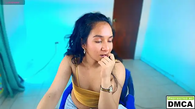 Lily_Owns' Live XXX Chat