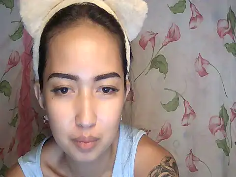 دردشة XXnaughty_08XX الجنسية المباشرة