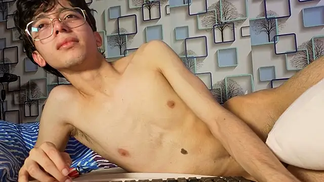 Онлайн чат XXX Twink_Sebas7