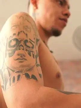AlphaMasterXxx Live XXX-chat
