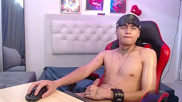 Ninou_14 Live XXX-chat