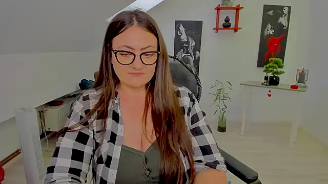 Živý XXX chat MistressDarrah
