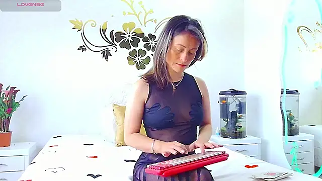 دردشة MarcelaFlores الجنسية المباشرة