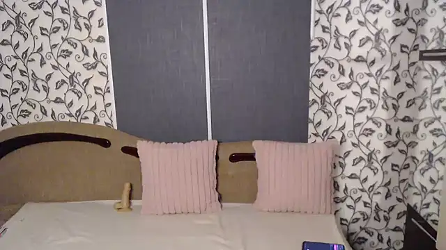 AmoraLuv Live XXX Chat