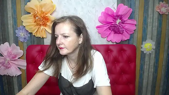 MeganPirs' Live XXX Chat