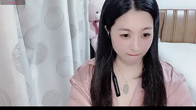 D-Misslu 라이브 XXX 채팅
