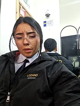 Angela__05 Adlı Modelin Canlı XXX Sohbeti