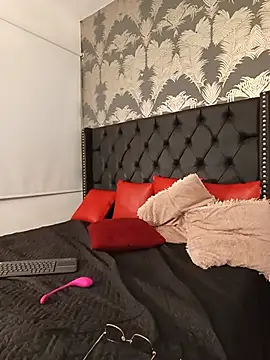Aurora_Luxx XXX чат на живо