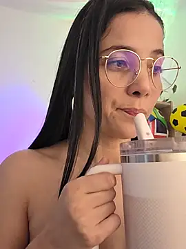 Онлайн чат XXX miaeyex