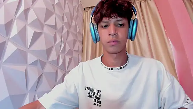 Ethan_qop Obrolan Langsung XXX