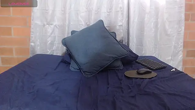 Montserrat_Jay Live XXX-Chat
