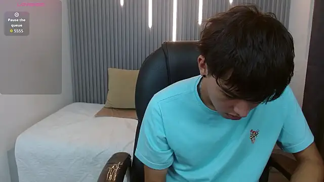 StiwenTwink 라이브 XXX 채팅