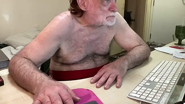 coach-karl's Live XXX Chat
