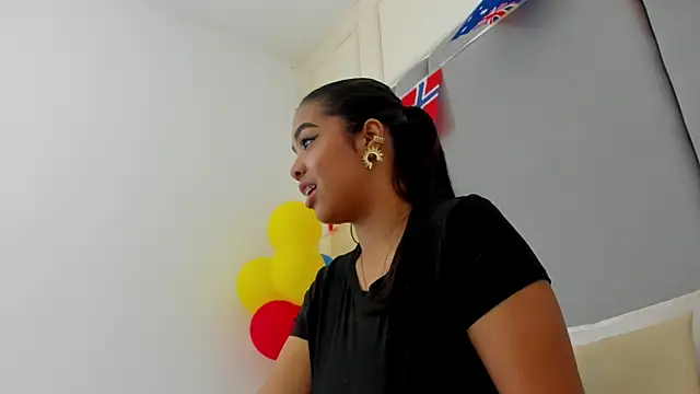 CannelaSmith Live XXX-Chat