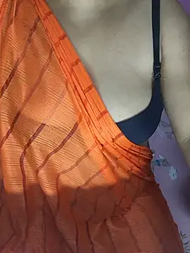 Puja_10Dutta's Live XXX Chat