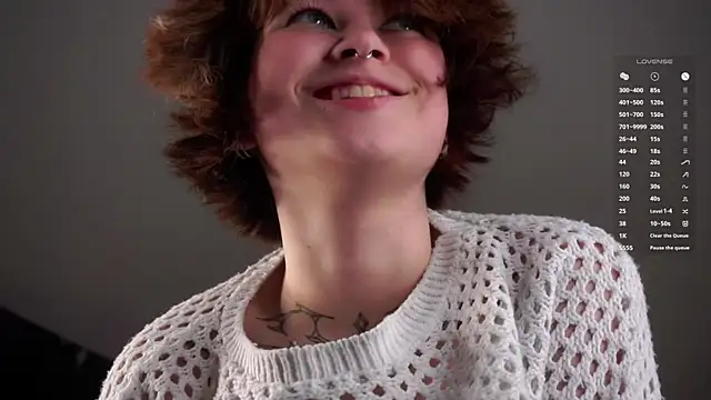 XXX chat uživo modela AlesiaPeasel