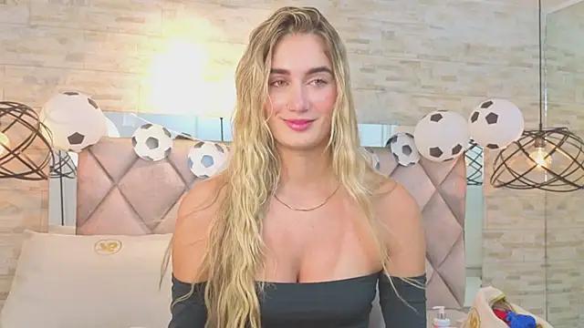XXX chat uživo modela maryy_campbell_