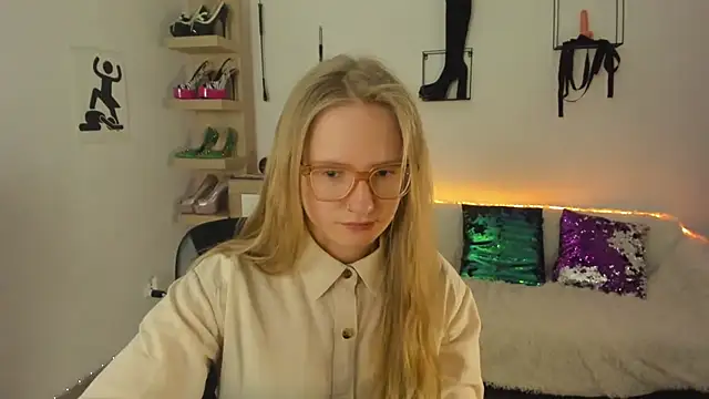 NancyHottie Adlı Modelin Canlı XXX Sohbeti
