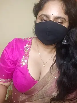 Sravvi499 现场XXX聊天
