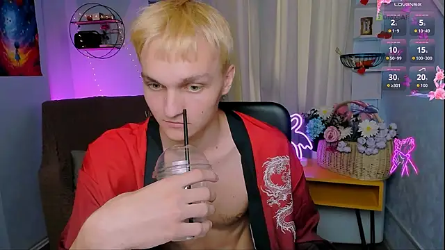 john_lik's Live XXX Chat
