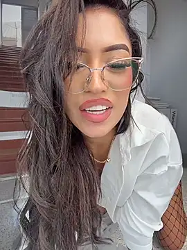 MystiqueXXX Live XXX-chat