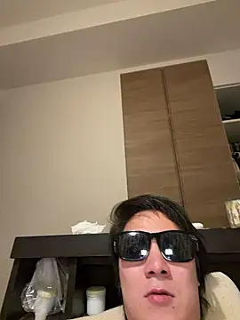 ak_channelのウェブカメラショー