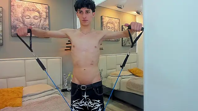 Chatroom XXX en direct de thom_ames