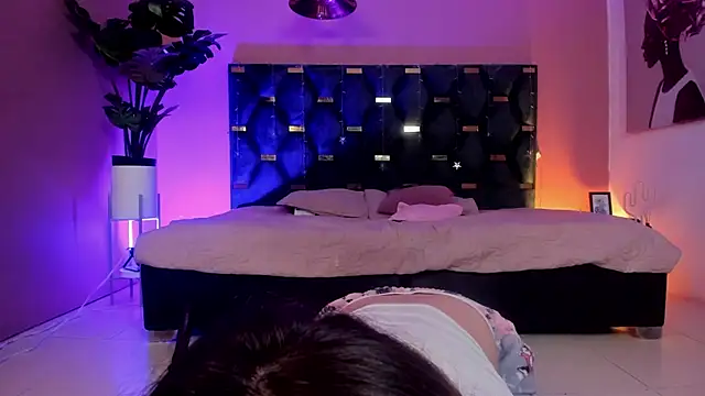 Chat XXX en directo de Velvet_Dreamss
