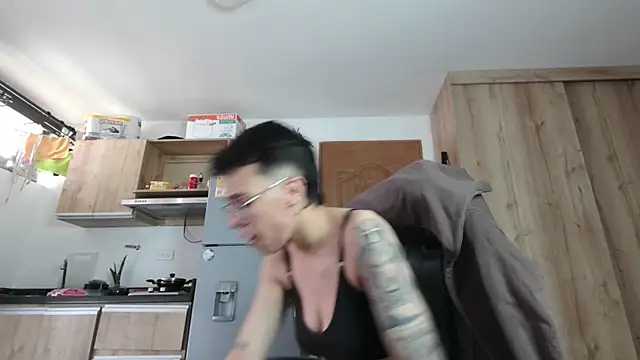 Cutie_Shy_'s Live XXX Chat