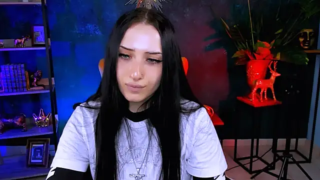Chat XXX en directo de MonicaLowes