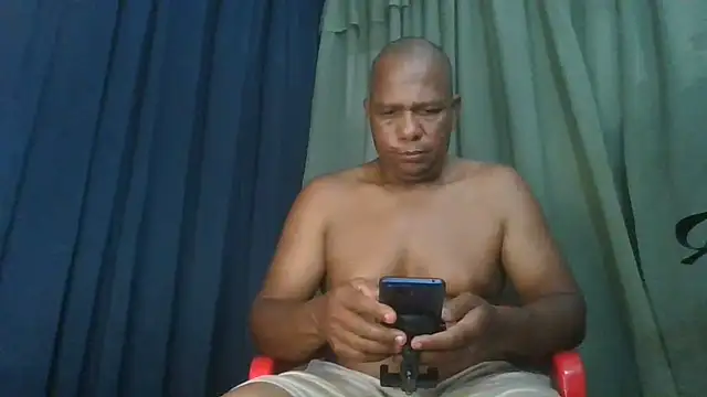 bigblackcock75: διαδικτυακό σόου στην κάμερα