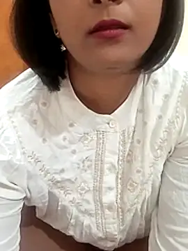 Queen_Kushi4's Live XXX Chat
