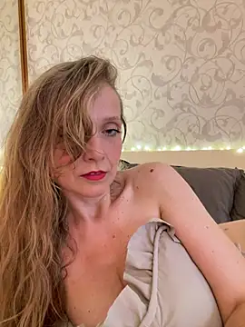 Lady_Taty Live XXX-Chat