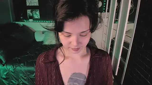 Maykinkya Live XXX-Chat