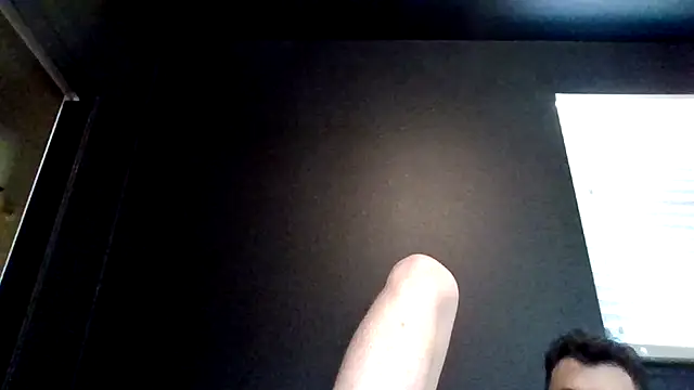 Mikecloudyhawk's Live XXX Chat