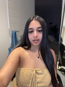 LilMisIndianx's Live XXX Chat